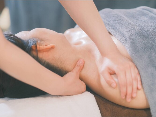 LOWMEL beautycare