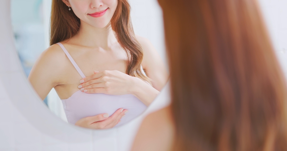 おすすめのバストジェルは何？効果や使用する際の注意点を解説