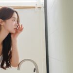 フェイシャルエステでシワは改善できる?方法やポイントを解説