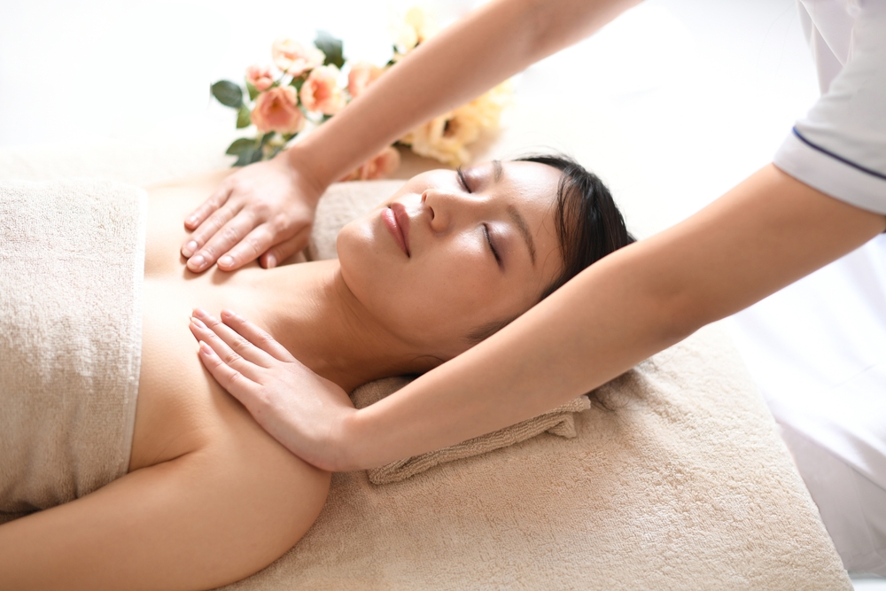 リンパの流れ改善に役立つエステ機器を導入しよう