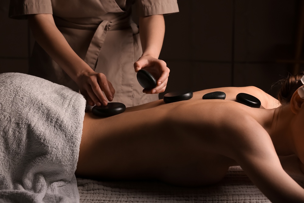 温活エステとは？効果・種類・ヒートマット導入のポイントを解説